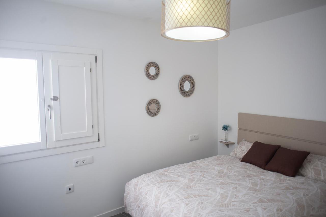 Apartamento El Tanguillo Little Apartments